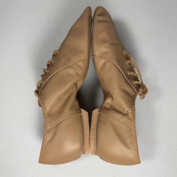 NEW Bloch Dance Women's Jazzsoft Split Sole Leather Jazz Shoe in Tan Size 8 - Picture 9 of 11